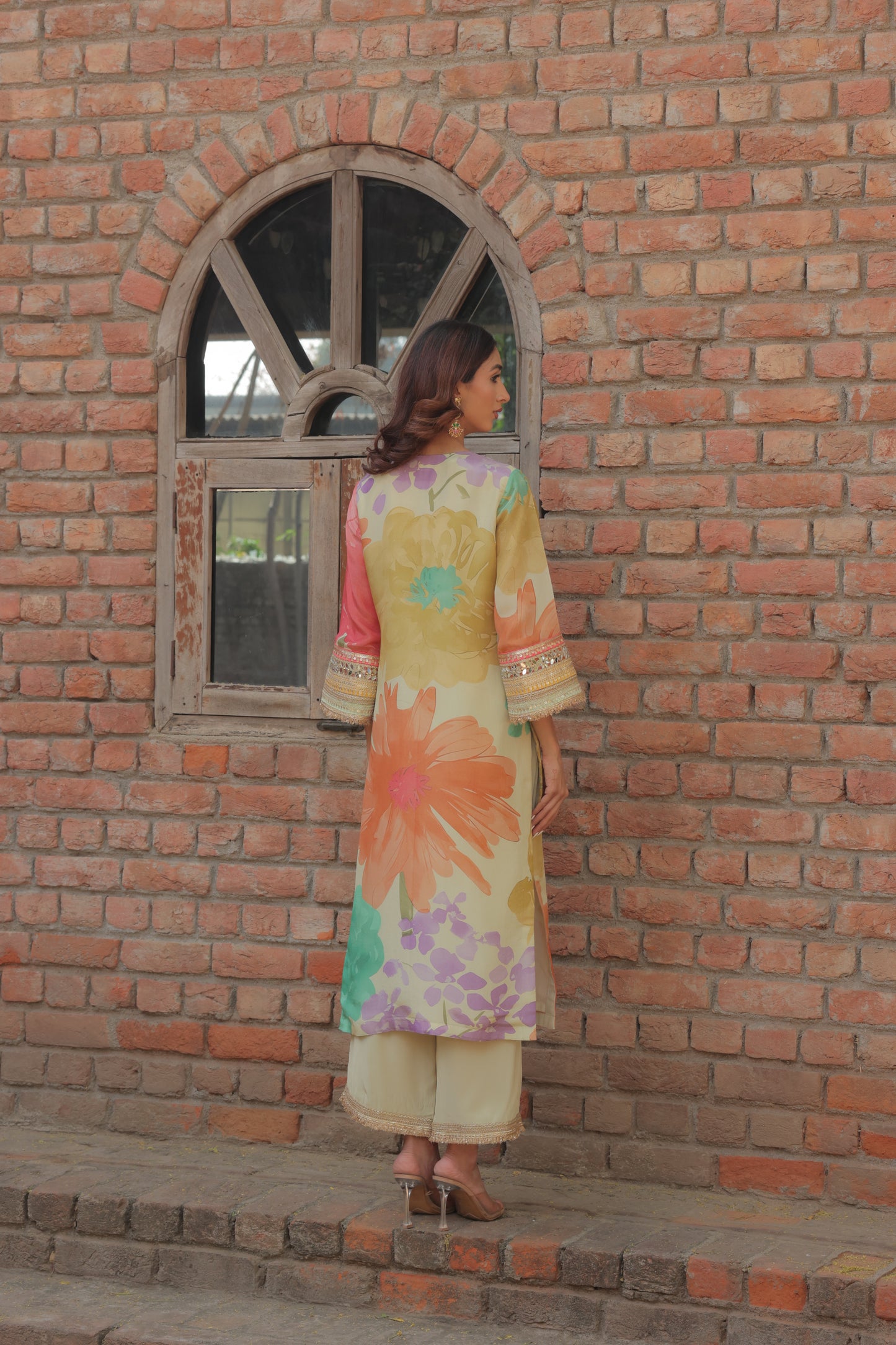 Saaz Organza Suit - Beige