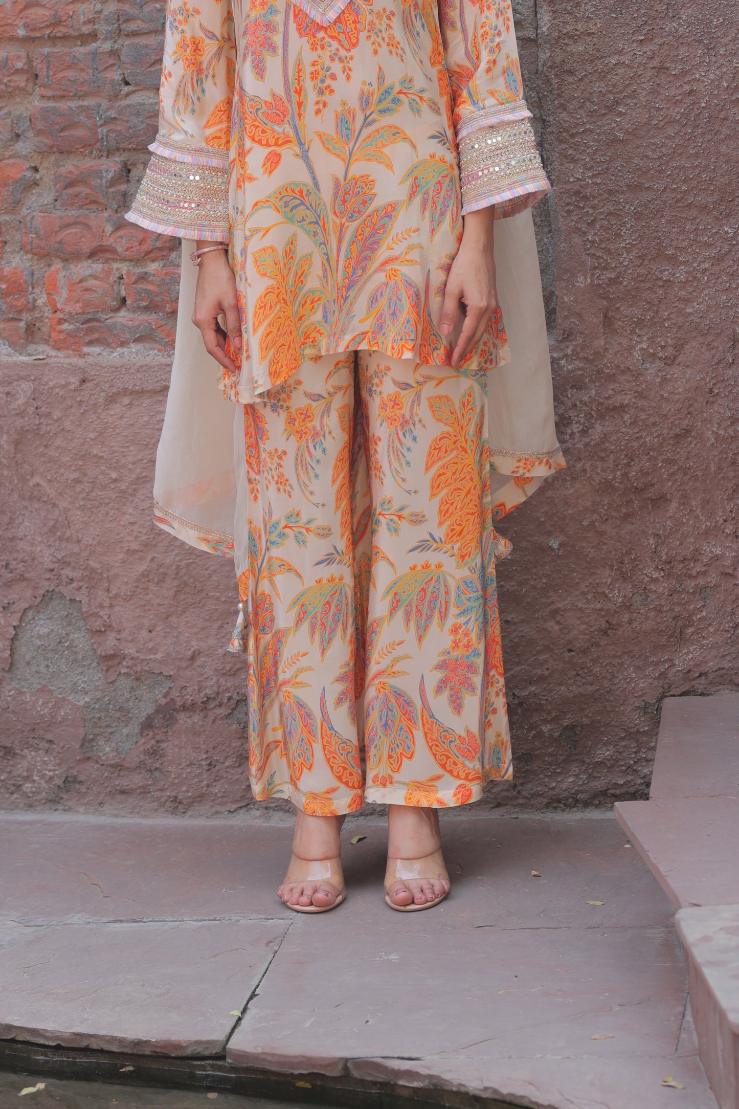 Noor V-Neck Suit - Orange