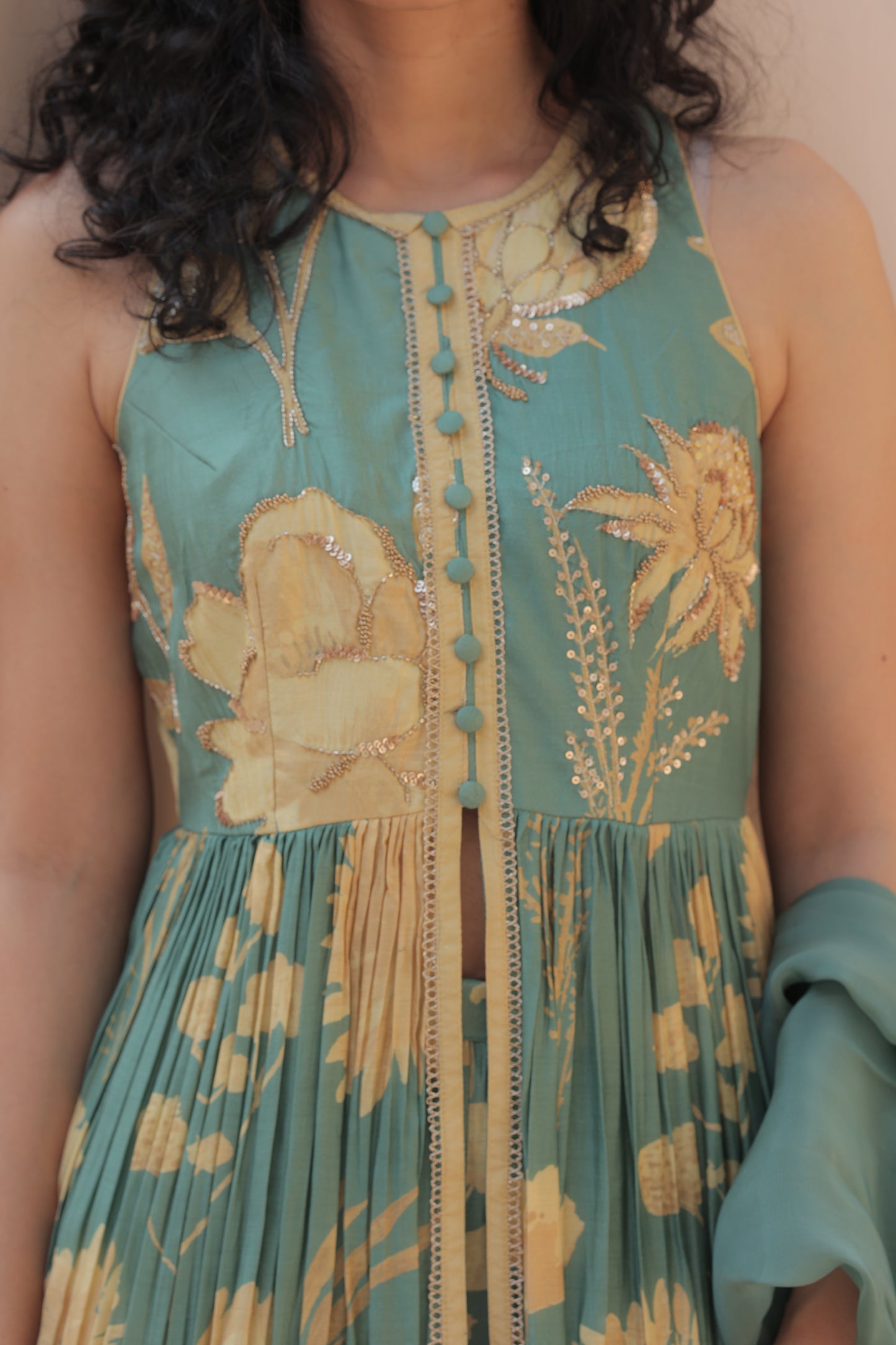 Ira Dahlia Sharara - Green