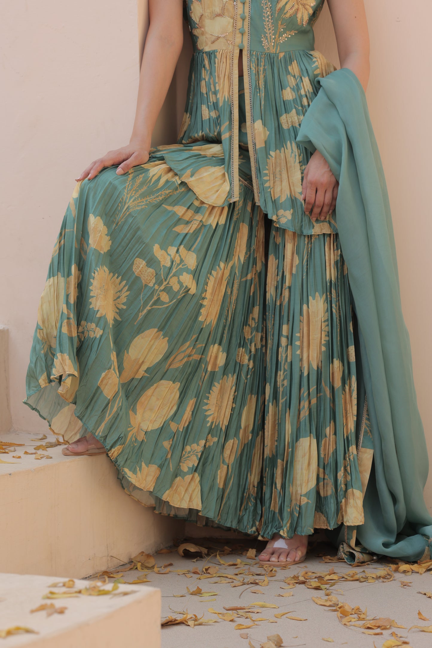Ira Dahlia Sharara - Green