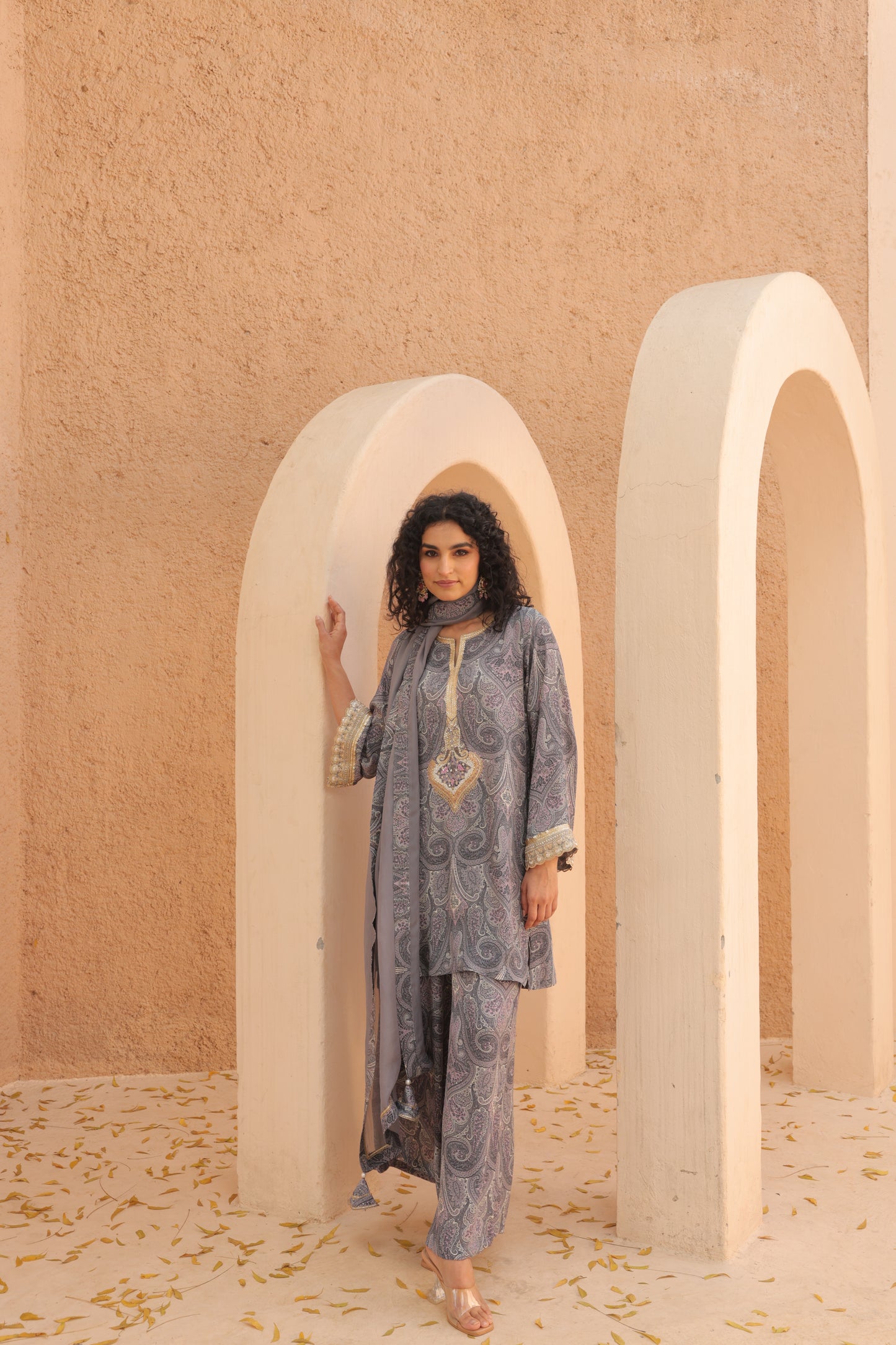 Nalina Paisly Suit - Grey