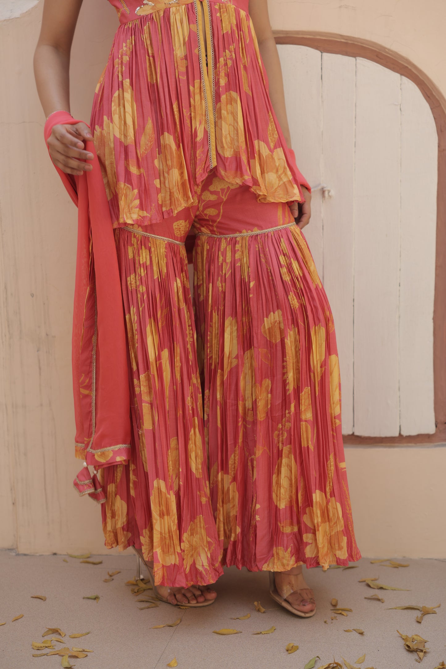Ira Dahlia Sharara - Red