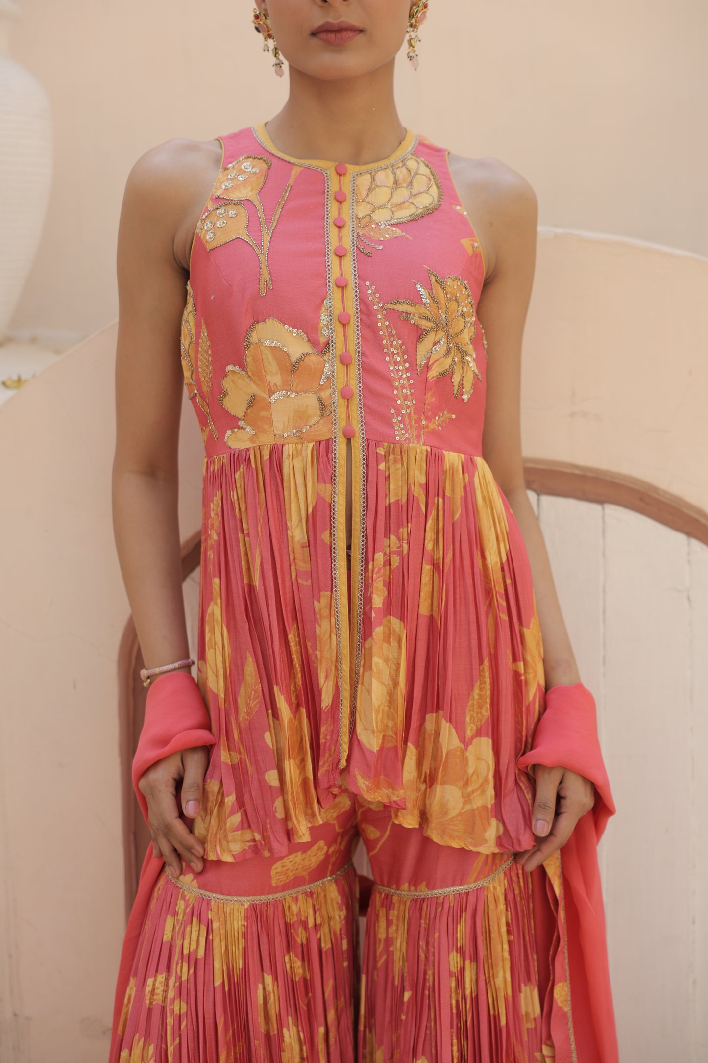 Ira Dahlia Sharara - Red