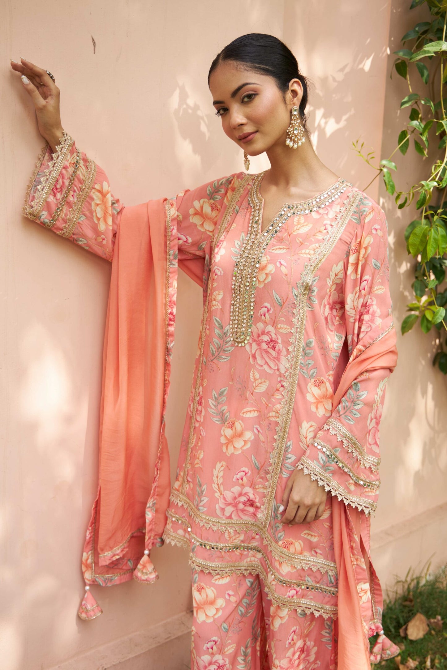 Ragini - Peach