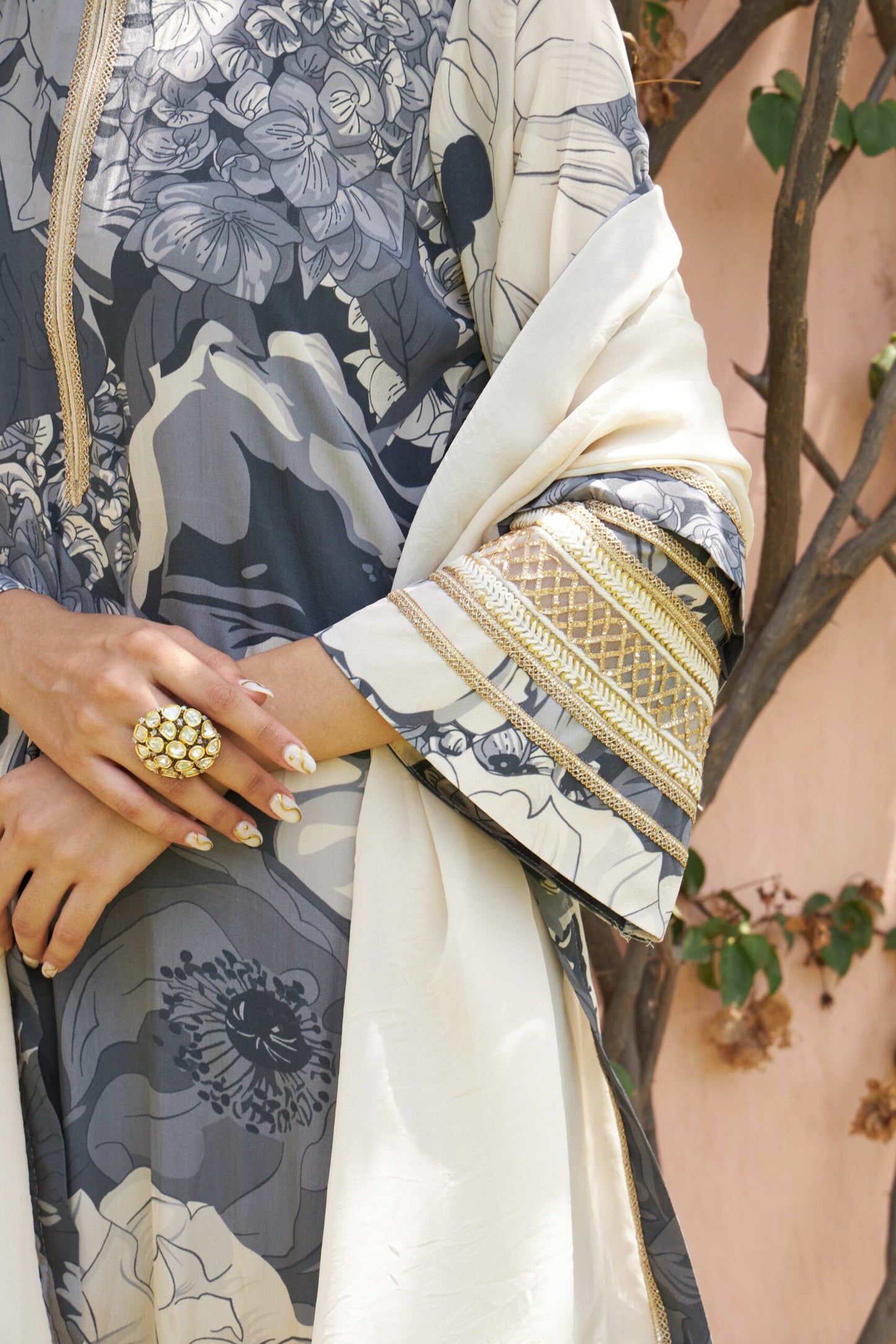 Sufiana Set - White