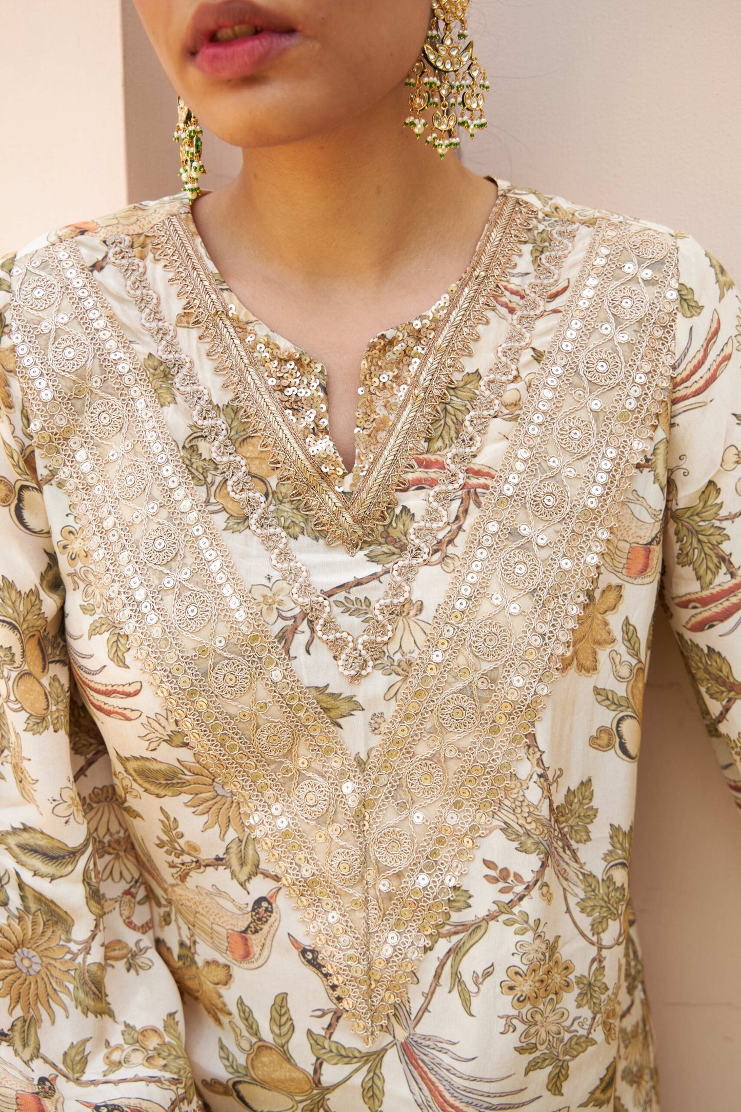 Ahana - Beige