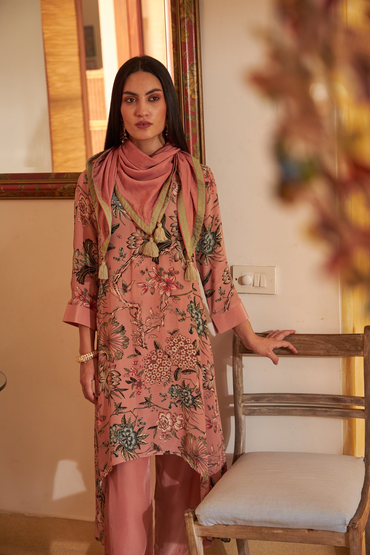 Floral Scarf Kurta - Pink