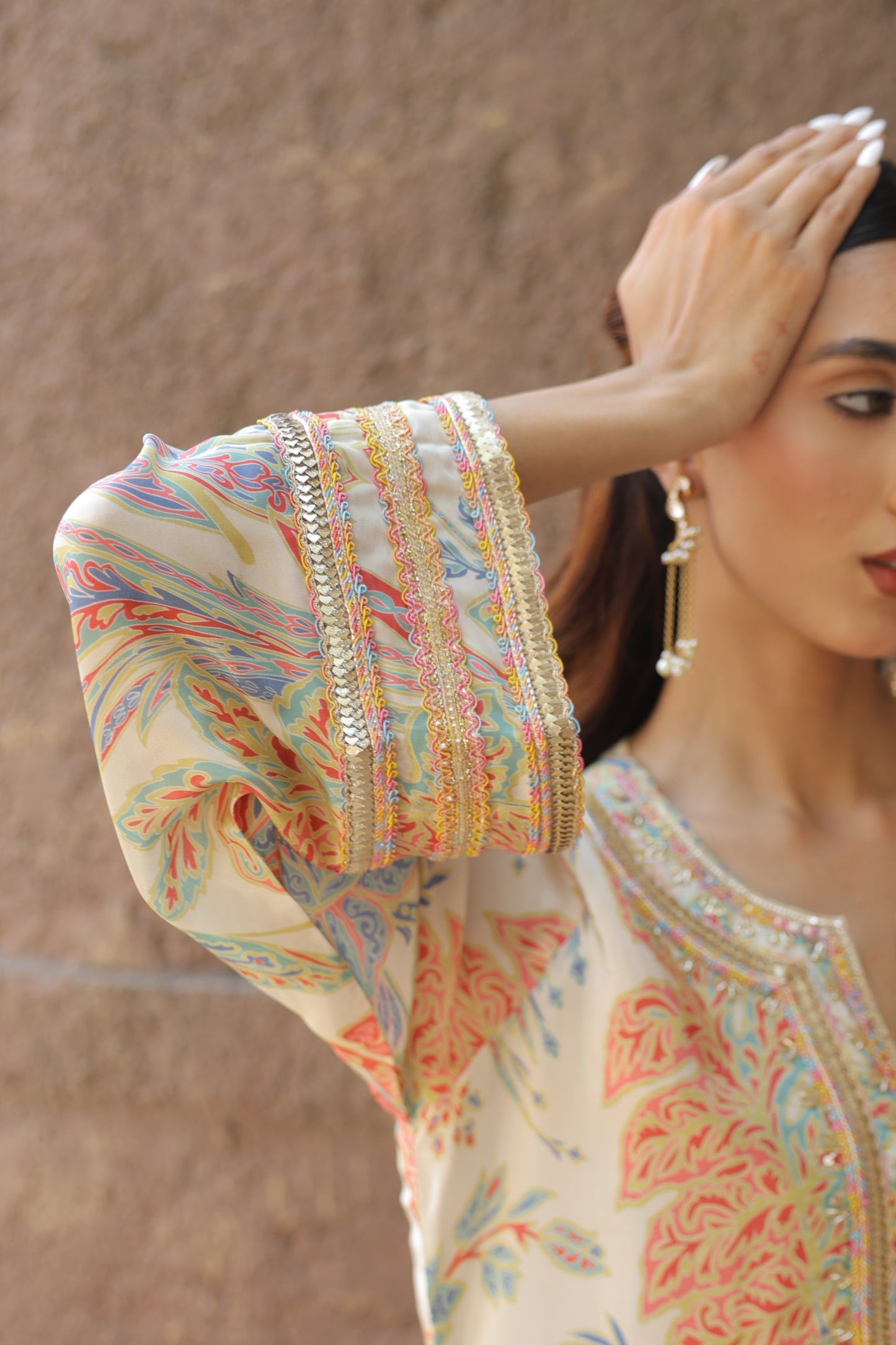 Noor Floral Suit - White