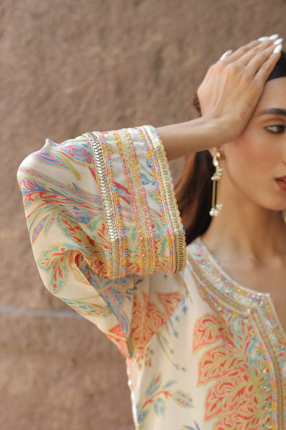 Noor Floral Suit - White