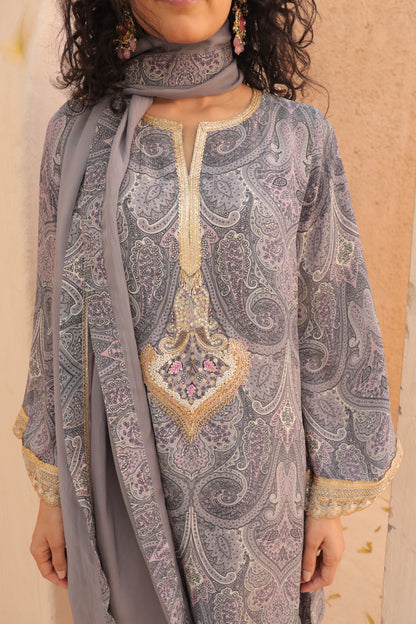 Nalina Paisly Suit - Grey