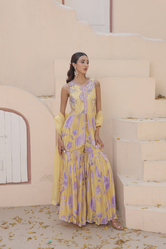 Ira Dahlia Sharara - Yellow