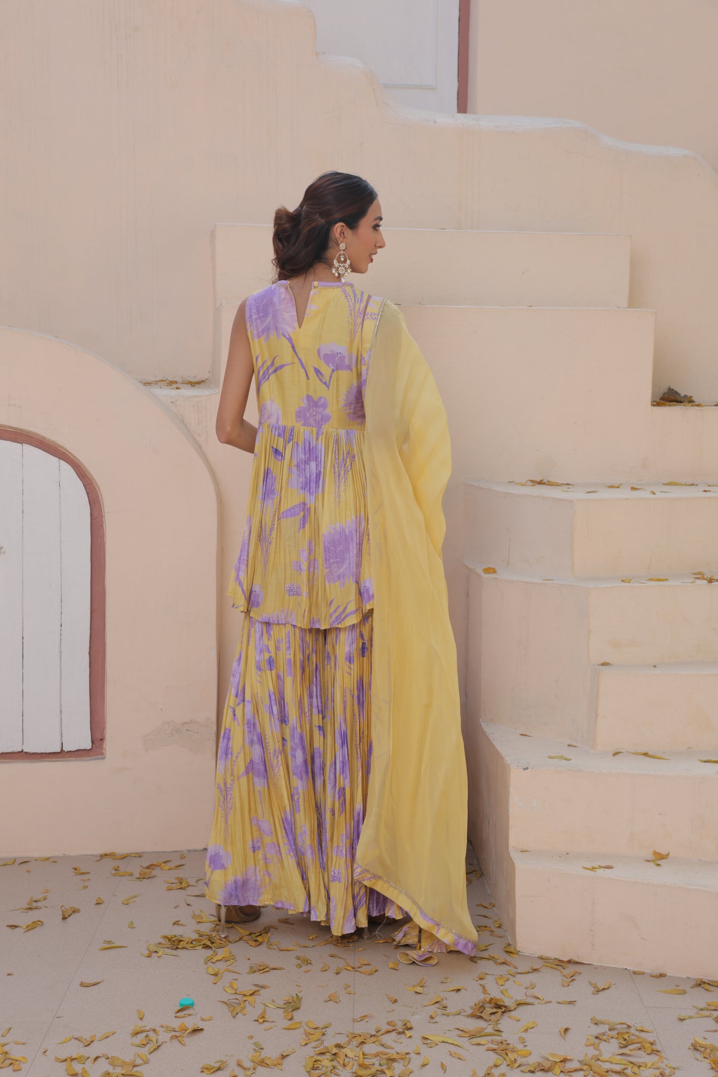 Ira Dahlia Sharara - Yellow