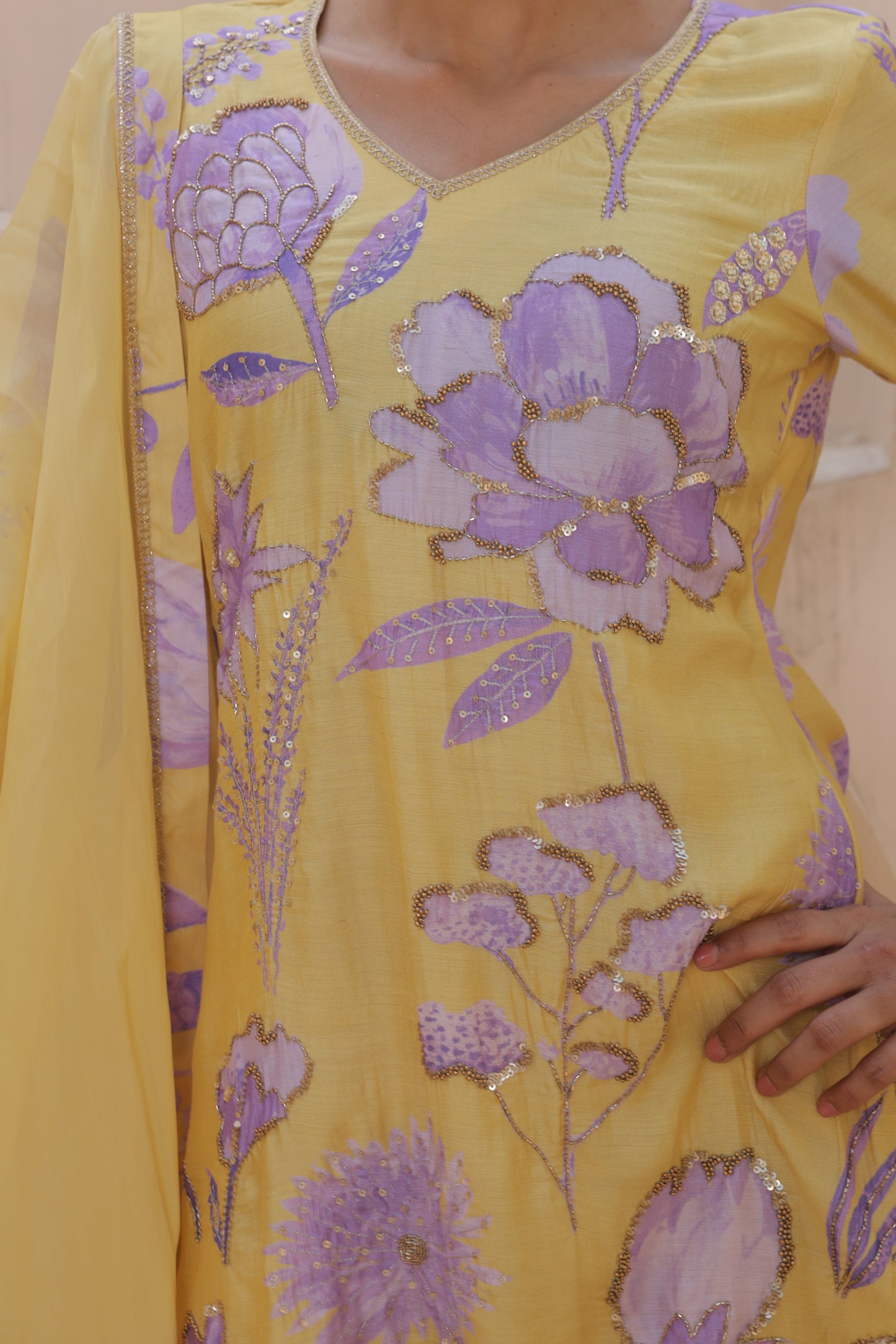 Ira Jasmine Sharara - Yellow