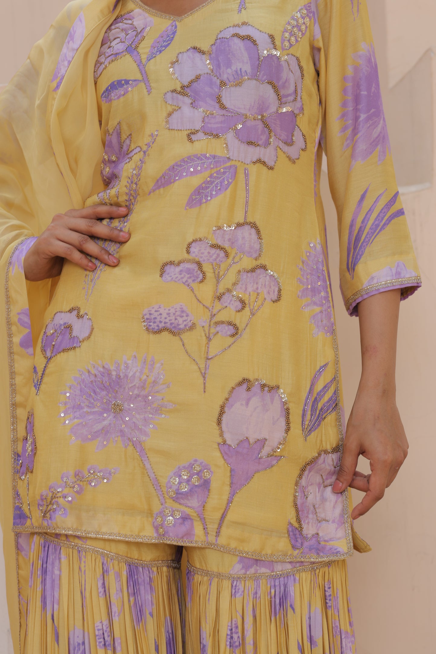 Ira Jasmine Sharara - Yellow