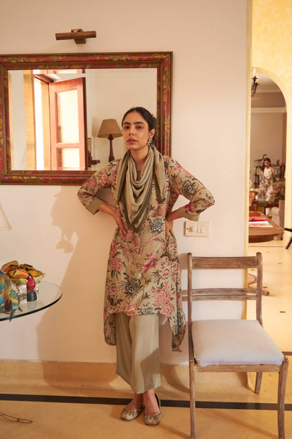 Floral Scarf Kurta - Green