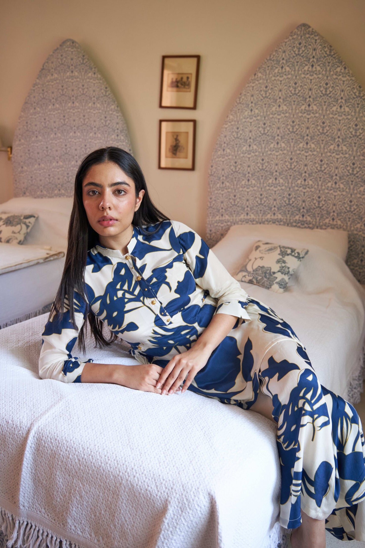 Aarohi Co-ord Set - White & Blue