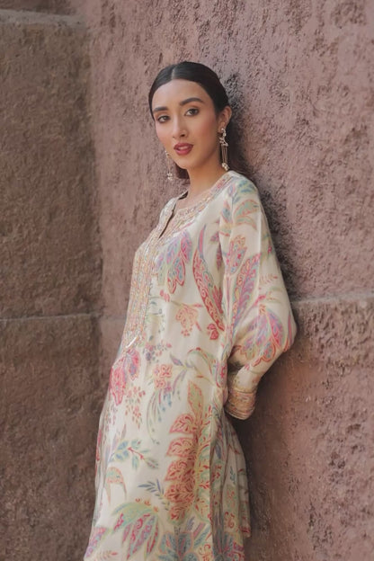 Noor Floral Suit - White