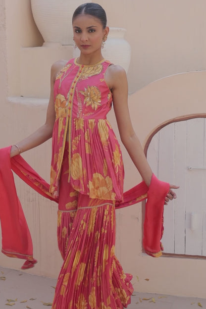 Ira Dahlia Sharara - Red